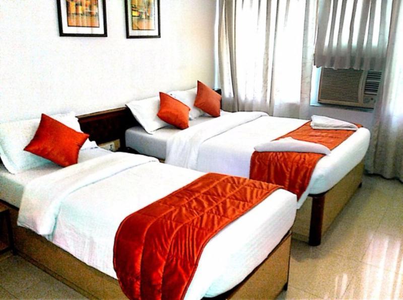 Hotel Ashwin Мумбаи Экстерьер фото